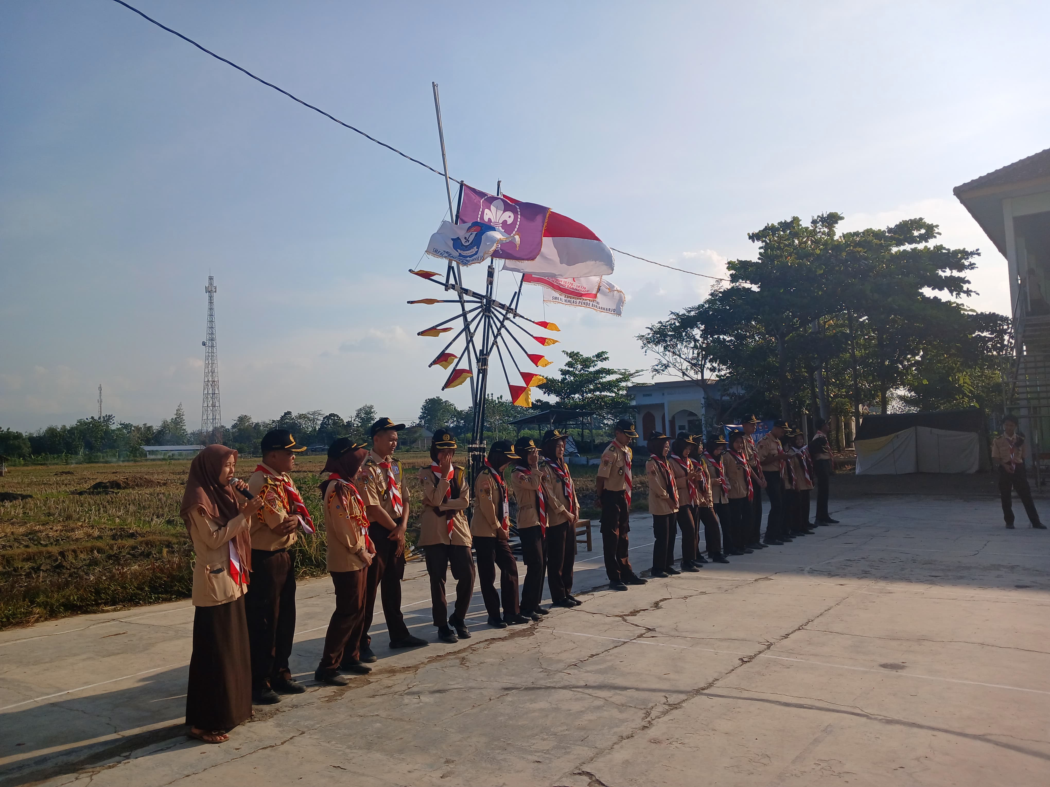 Perkenalkan dewan ambalan
